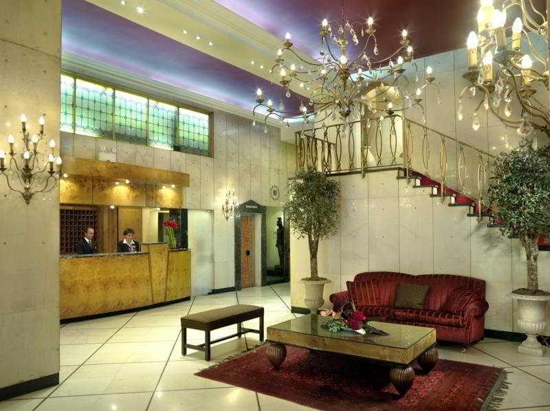 Best Western Esperia Palace Hotel เอเธนส์ ภายใน รูปภาพ